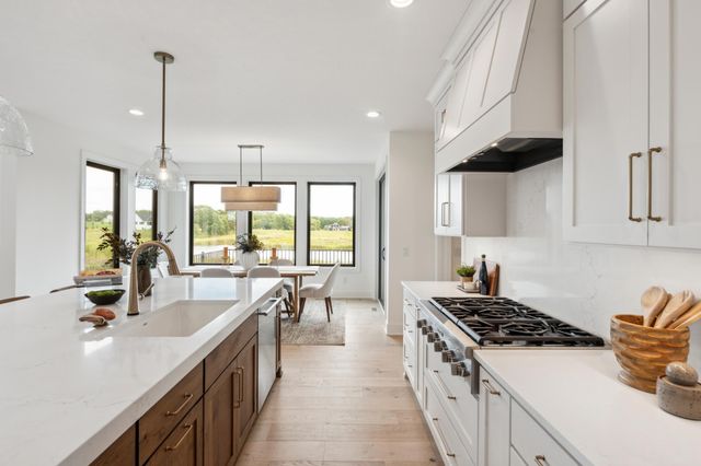 7359 210th Street E, Prior Lake, MN 55372