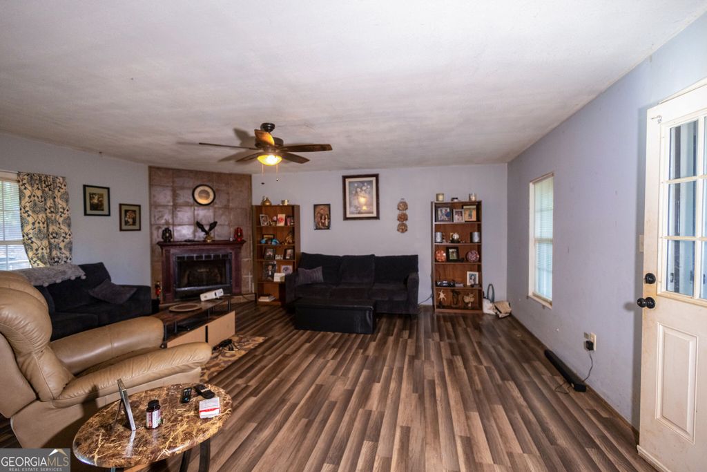 759 Bank's Rd, Carnesville, GA 30521 — photo 2
