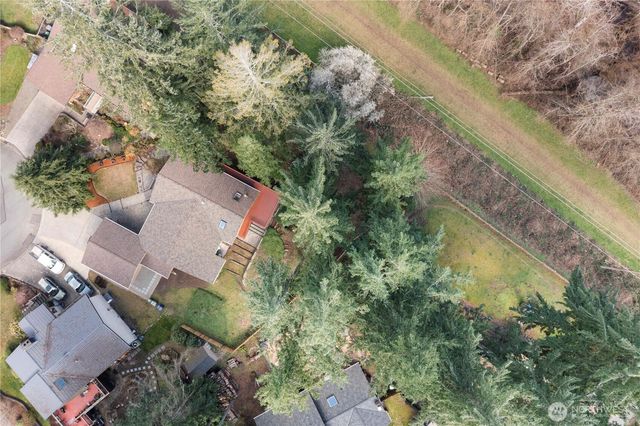 15711 SE 178th Place, Renton, WA 98058