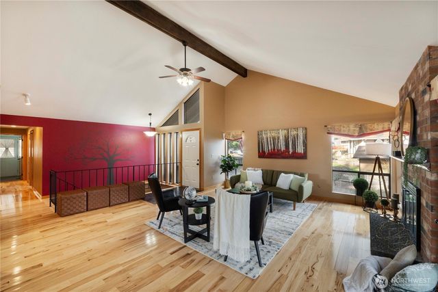 15711 SE 178th Place, Renton, WA 98058