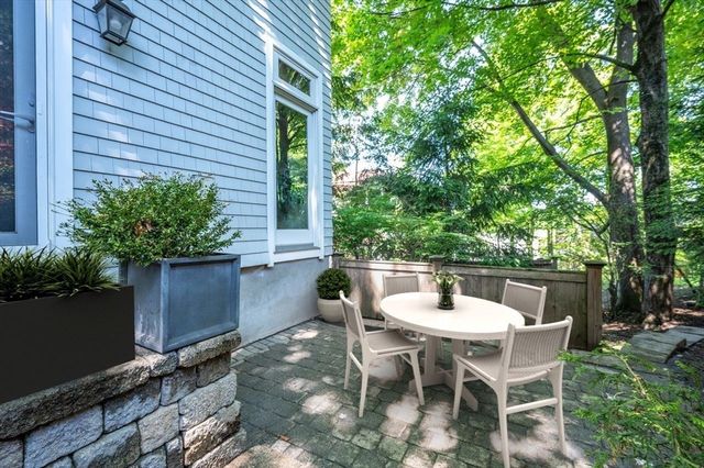 94 Herrick Rd, Newton, MA 02459