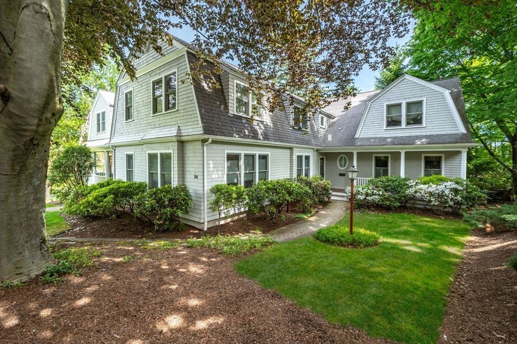94 Herrick Rd, Newton, MA 02459