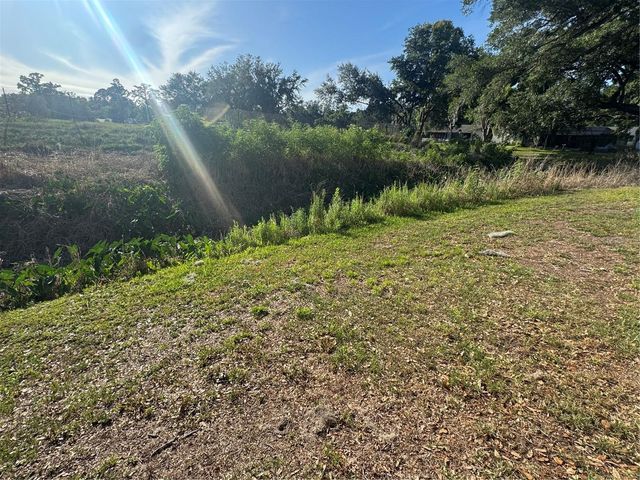 2376 WINDSOR OAKS AVENUE, Lutz, FL 33549