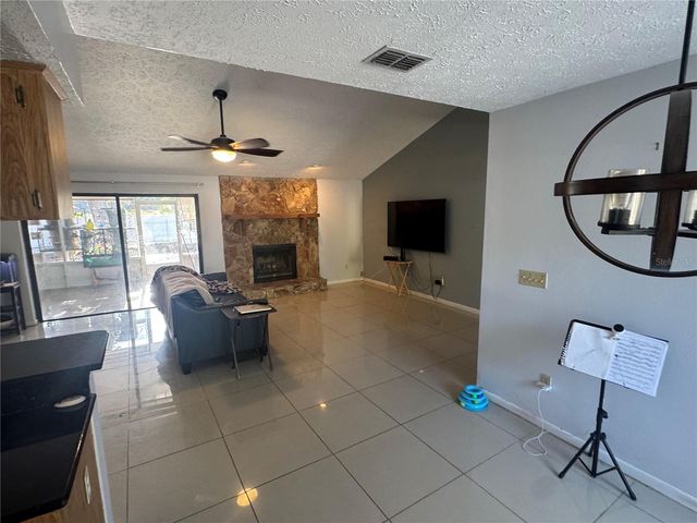2376 WINDSOR OAKS AVENUE, Lutz, FL 33549
