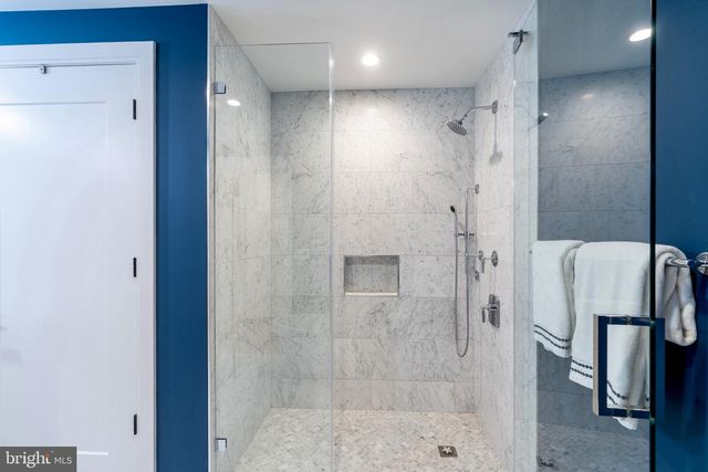 1111 Pennsylvania Ave SE Unit 408, Washington, DC 20003