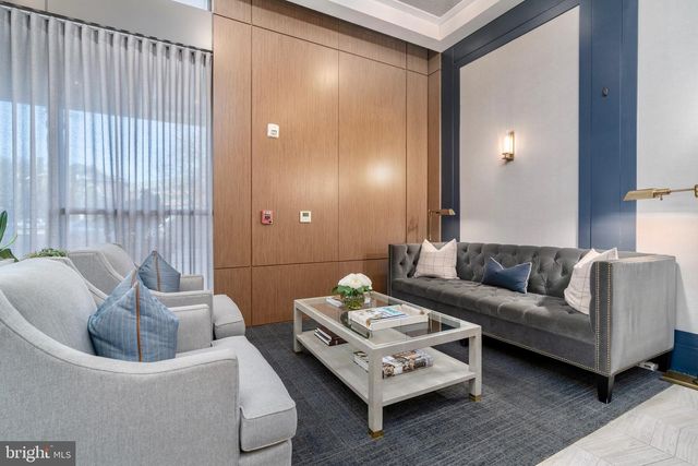 1111 Pennsylvania Ave SE Unit 408, Washington, DC 20003