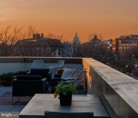 1111 Pennsylvania Ave SE Unit 408, Washington, DC 20003