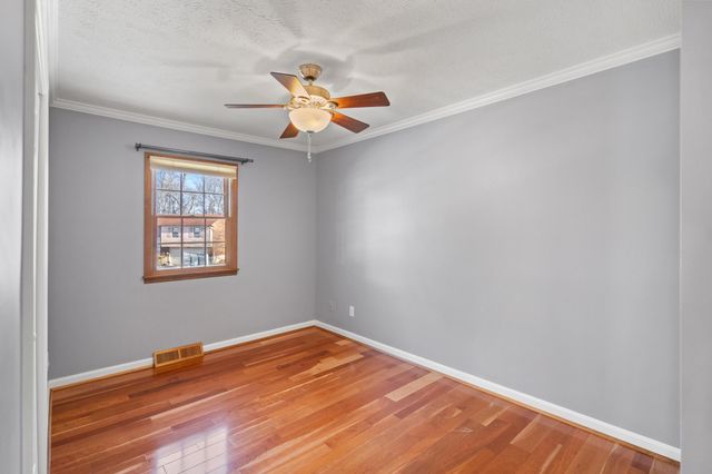 23 Beechwood Place, Dayton, KY 41074