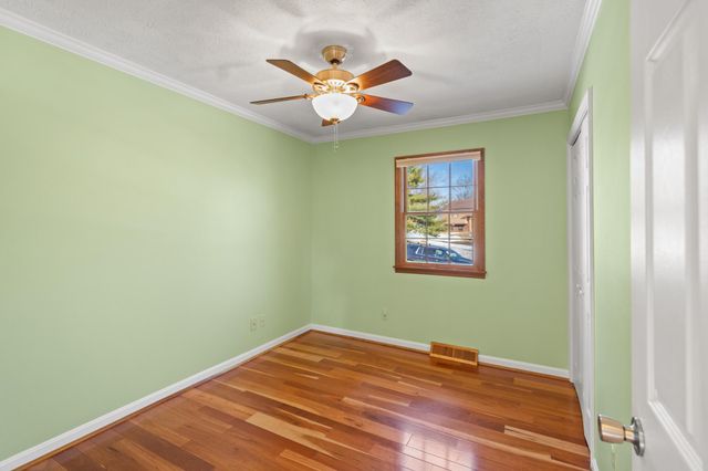 23 Beechwood Place, Dayton, KY 41074