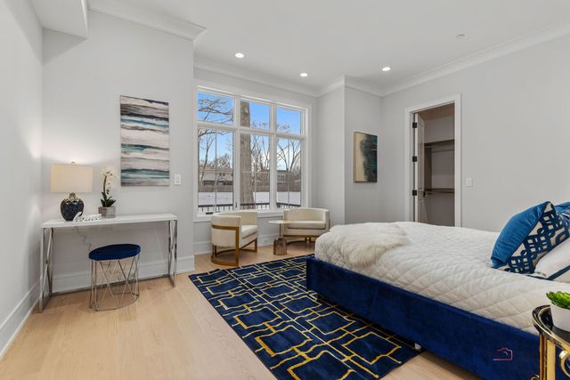 3890 Greenacre Drive, Northbrook, IL 60062