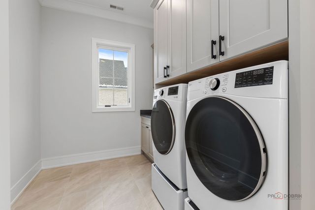 3890 Greenacre Drive, Northbrook, IL 60062