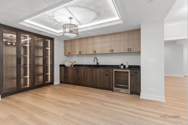 3890 Greenacre Drive, Northbrook, IL 60062