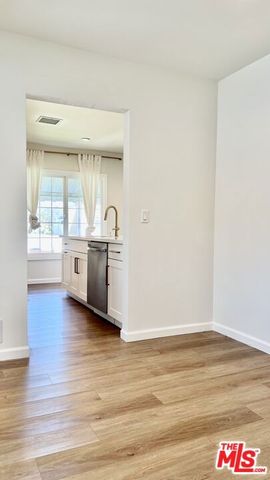 4770 Edgewood Place, Los Angeles, CA 90019