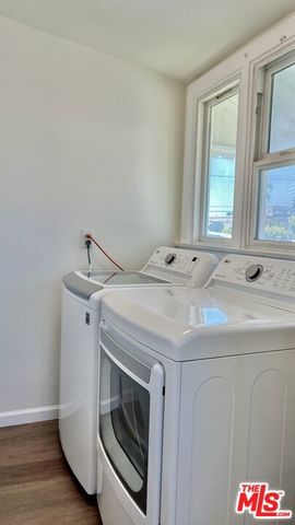 4770 Edgewood Place, Los Angeles, CA 90019