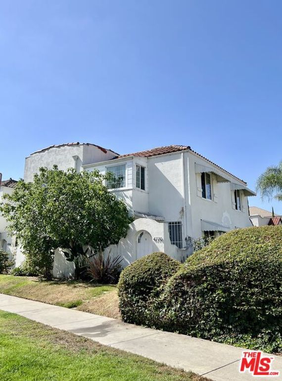 4770 Edgewood Place, Los Angeles, CA 90019