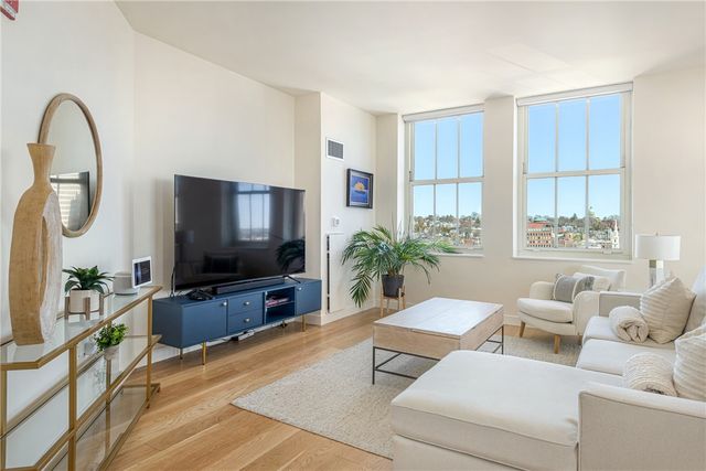 1 West Exchange Street 1807, Providence, RI 02903