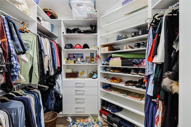 9234 SW 112th St, Miami, FL 33176