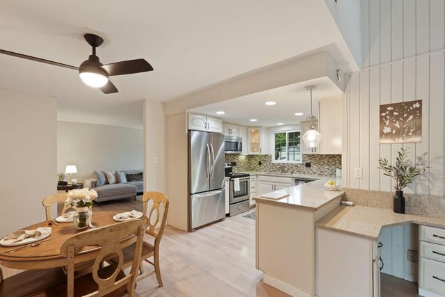 108 Ridge Dr, Lodi, CA 95240