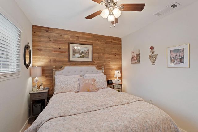108 Ridge Dr, Lodi, CA 95240