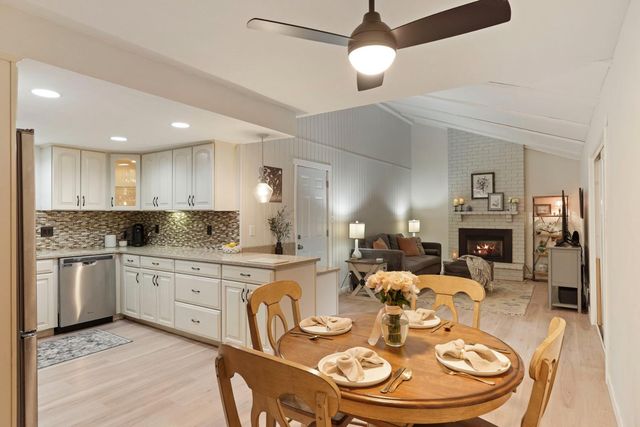 108 Ridge Dr, Lodi, CA 95240