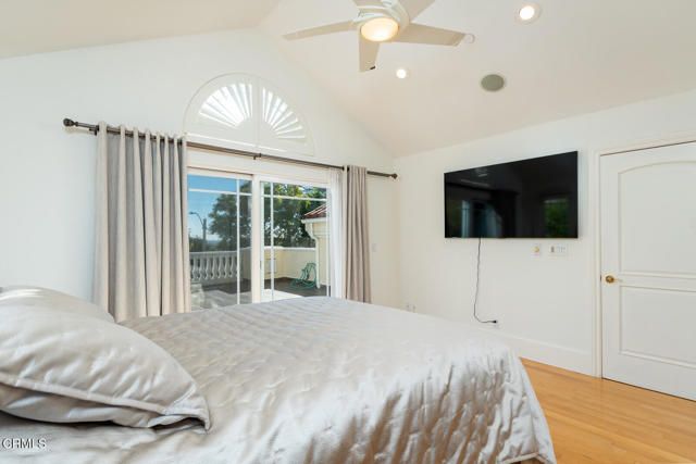 1075 E Tujunga Avenue, Burbank, CA 91501