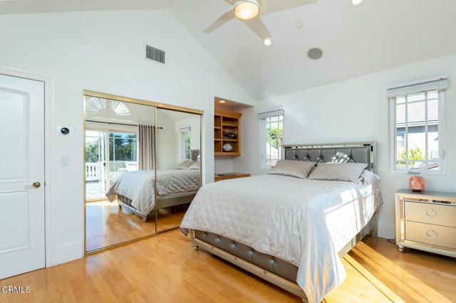 1075 E Tujunga Avenue, Burbank, CA 91501