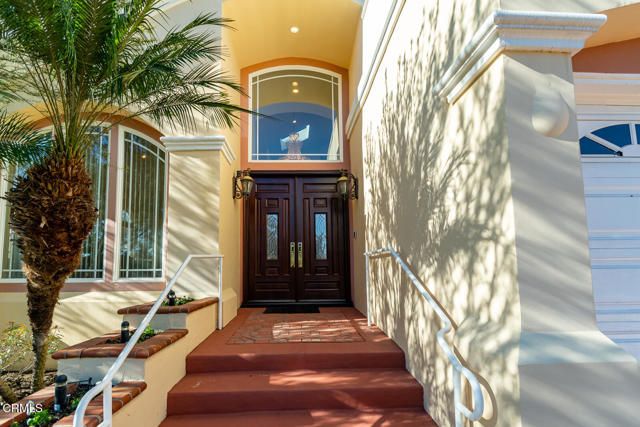 1075 E Tujunga Avenue, Burbank, CA 91501