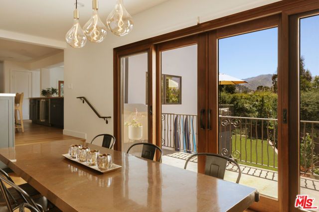 685 Wonder View Drive, Calabasas, CA 91302