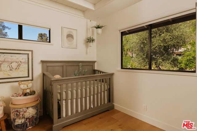 685 Wonder View Drive, Calabasas, CA 91302