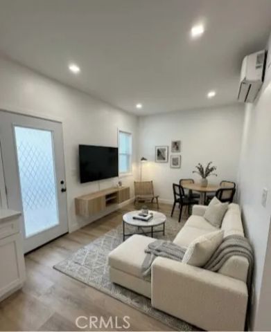 1315 Termino Avenue, Long Beach, CA 90804