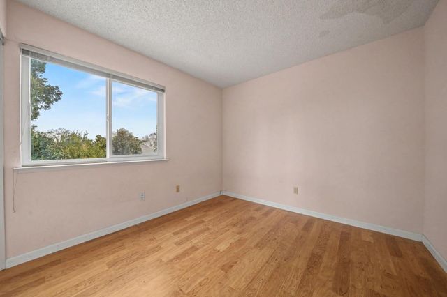 9960 Rio Cosumnes Cir, Elk Grove, CA 95624