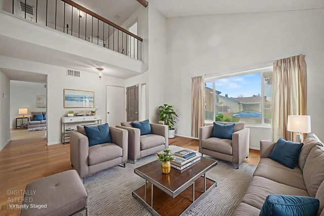 9960 Rio Cosumnes Cir, Elk Grove, CA 95624