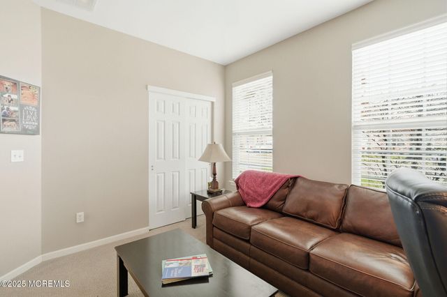 40 Mission Way, Barnegat, NJ 08005