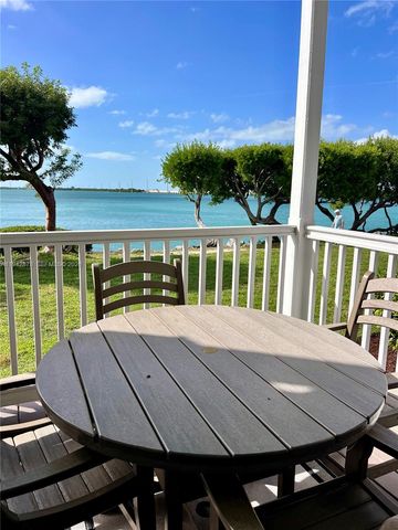 5017 Sunset Village Dr, Duck, FL 33050