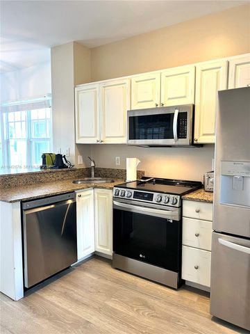 5017 Sunset Village Dr, Duck, FL 33050