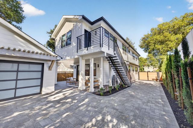 407 University Avenue, Los Gatos, CA 95032