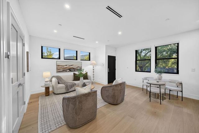 407 University Avenue, Los Gatos, CA 95032