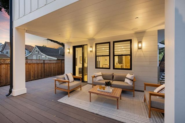 407 University Avenue, Los Gatos, CA 95032