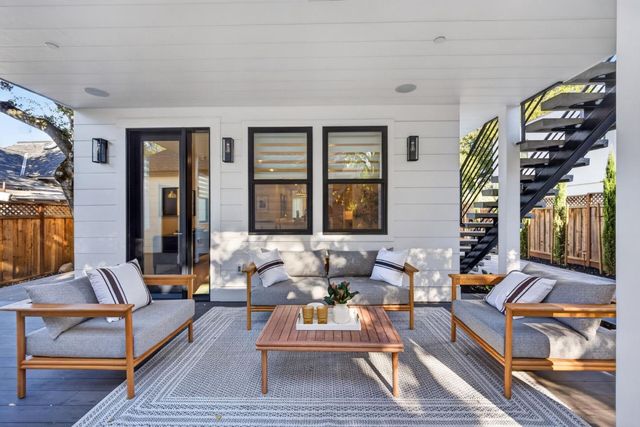 407 University Avenue, Los Gatos, CA 95032
