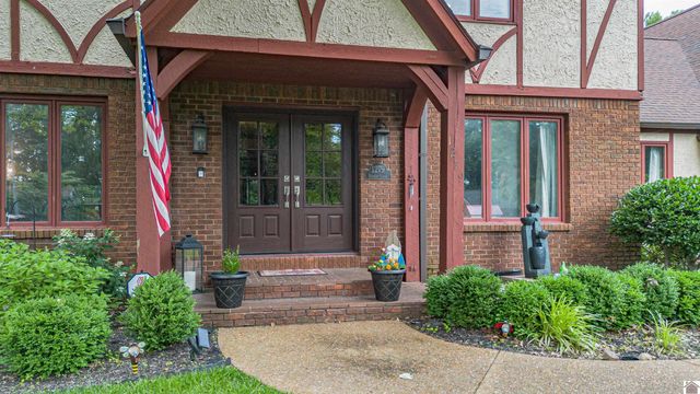 1279 Hedge Lane, Paducah, KY 42001