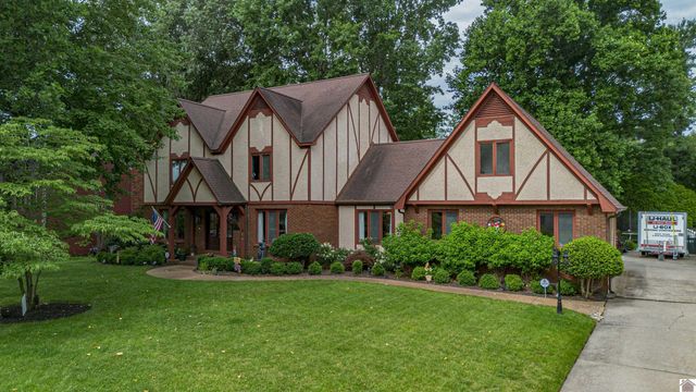 1279 Hedge Lane, Paducah, KY 42001