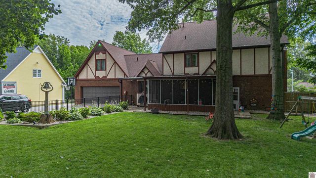 1279 Hedge Lane, Paducah, KY 42001