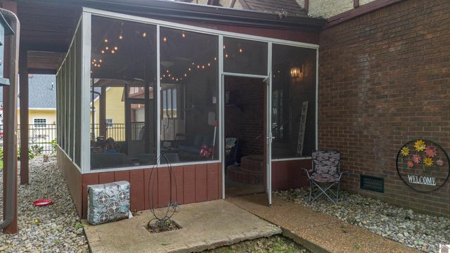 1279 Hedge Lane, Paducah, KY 42001