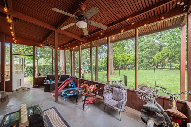 1279 Hedge Lane, Paducah, KY 42001