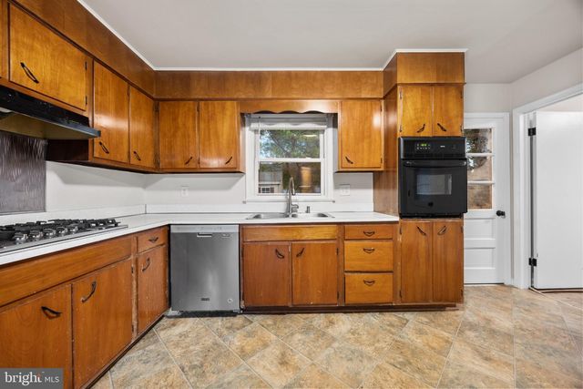 39084 CHAPTICO RD, Mechanicsville, MD 20659