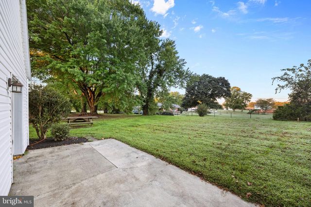 39084 CHAPTICO RD, Mechanicsville, MD 20659