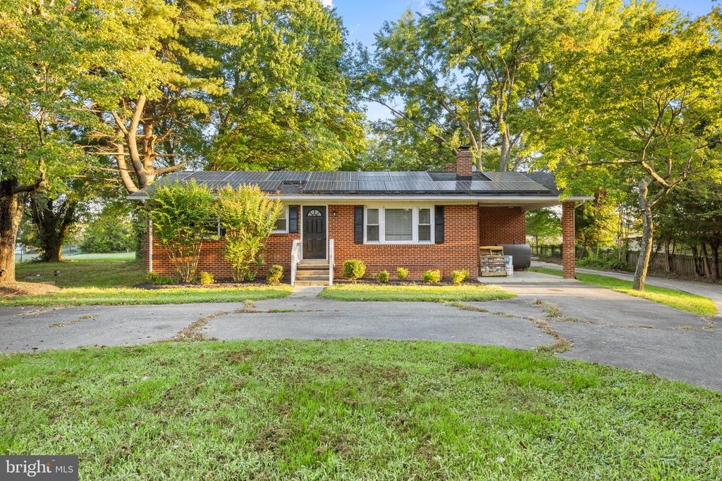 39084 CHAPTICO RD, Mechanicsville, MD 20659