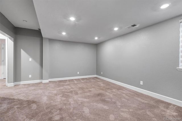 21876 E Radcliff Circle, Aurora, CO 80015