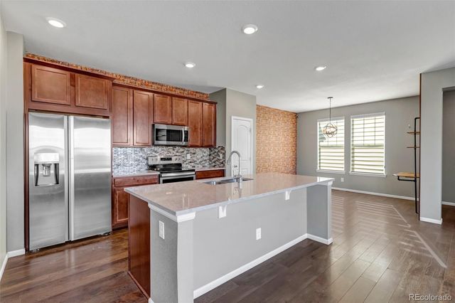 21876 E Radcliff Circle, Aurora, CO 80015