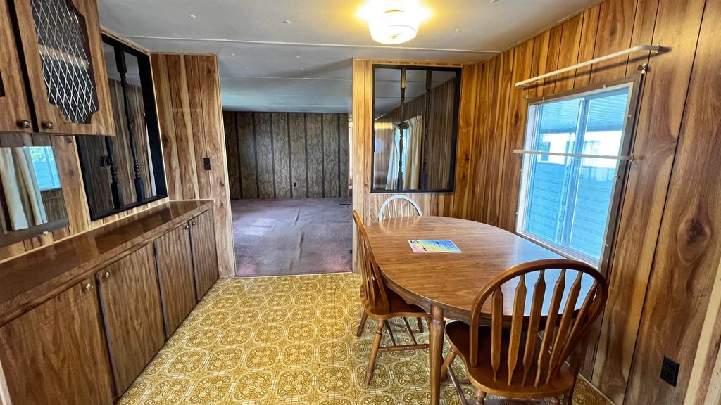 1205 E Lyons Ave Ave, Spokane, WA 99217 photo 9